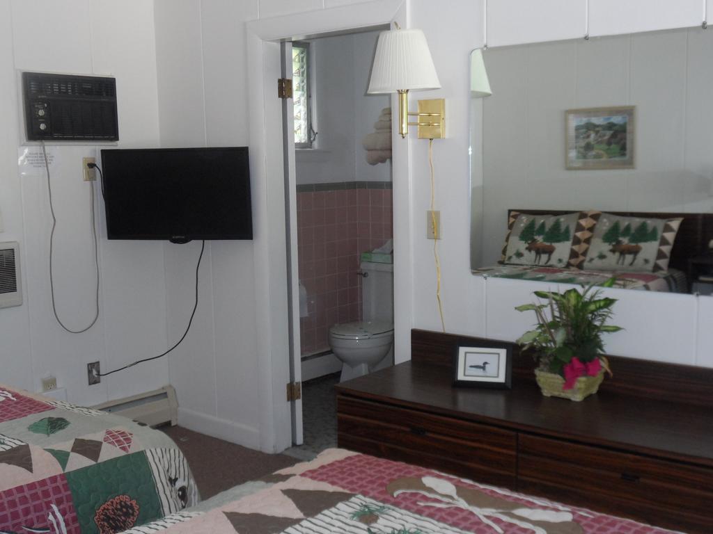 White Oak Motel & Cottages Holderness ห้อง รูปภาพ