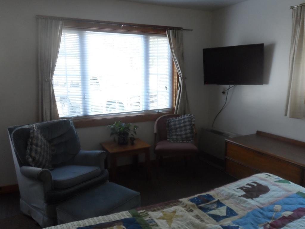 White Oak Motel & Cottages Holderness ห้อง รูปภาพ