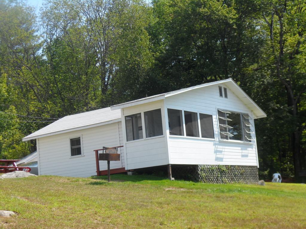 White Oak Motel & Cottages Holderness ภายนอก รูปภาพ